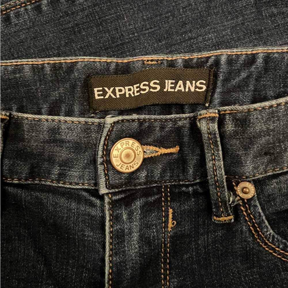 Express Low Rise Jeans - Picture 3 of 4